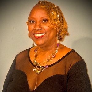 Meet your Posher, Rosalind